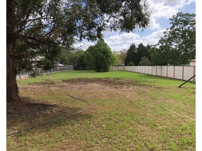 17 Park Street, Tahmoor NSW 2573