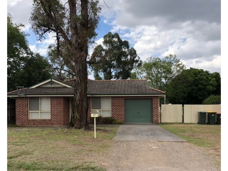 17 Park Street, Tahmoor NSW 2573