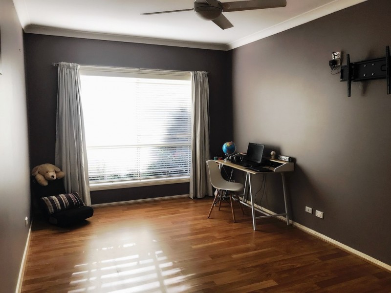 4a Station Street, Thirlmere NSW 2572