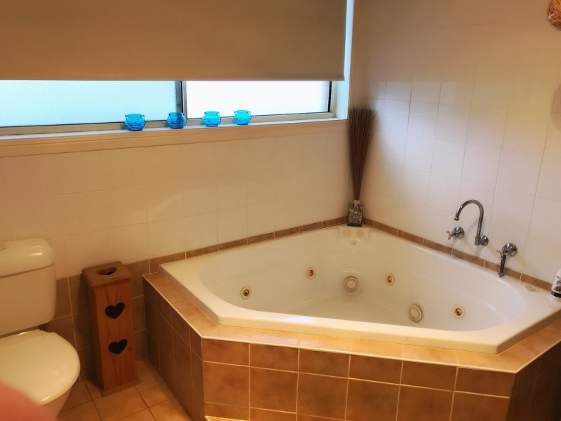 4a Station Street, Thirlmere NSW 2572