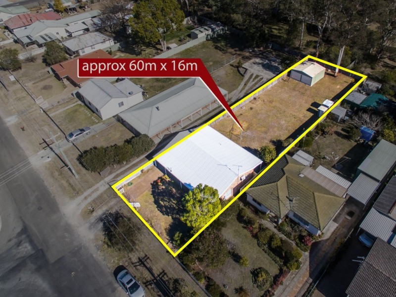 39 Fraser Street, Tahmoor NSW 2573