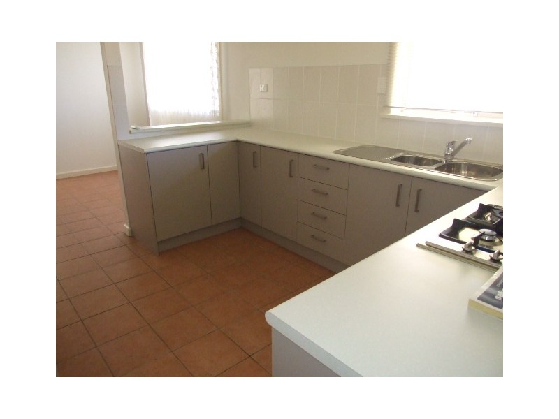 2 Bradbury Street, Tahmoor NSW 2573