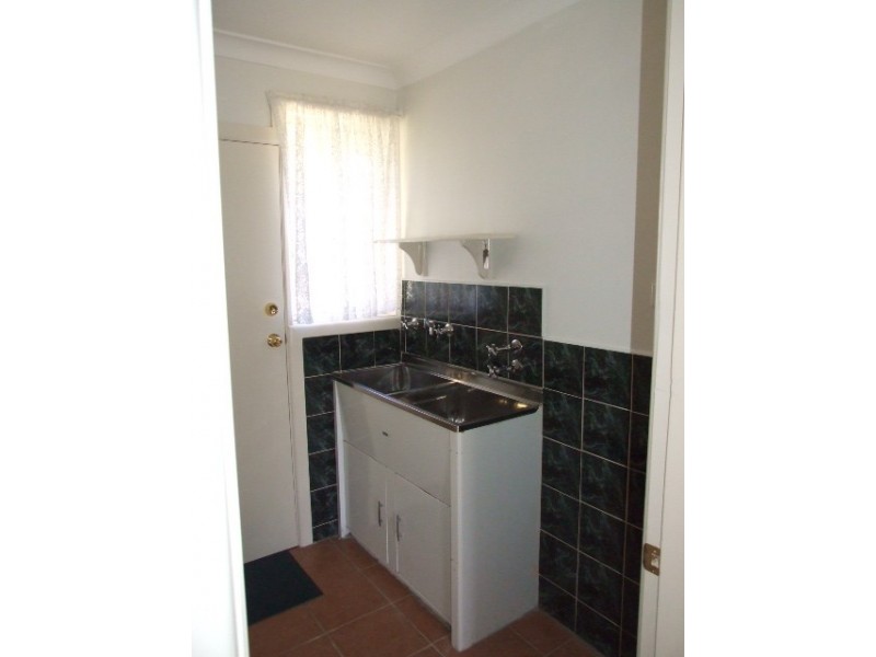 2 Bradbury Street, Tahmoor NSW 2573