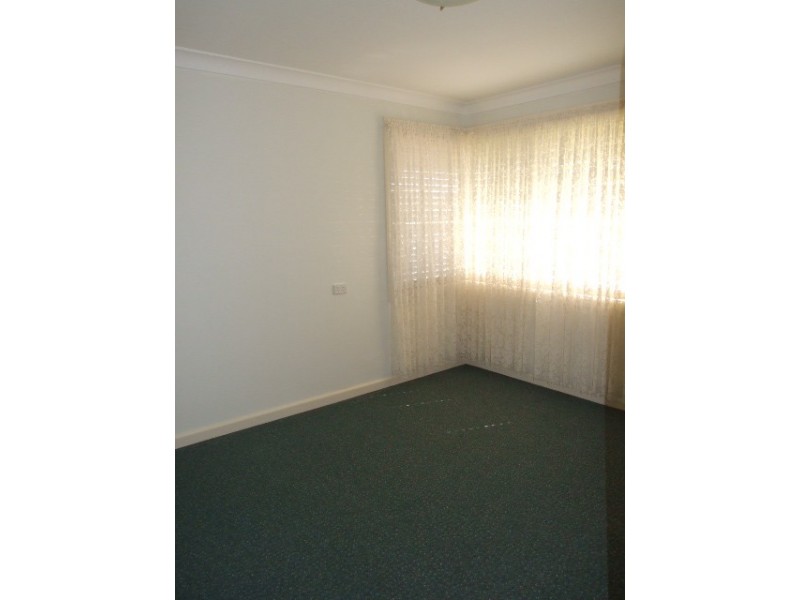 2 Bradbury Street, Tahmoor NSW 2573