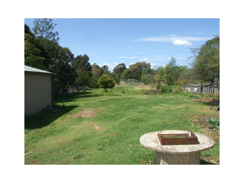 84 Westbourne Avenue, Thirlmere NSW 2572