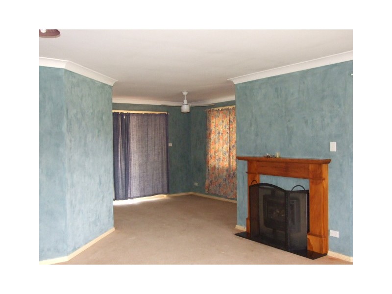 17a  Fraser Street, Tahmoor NSW 2573