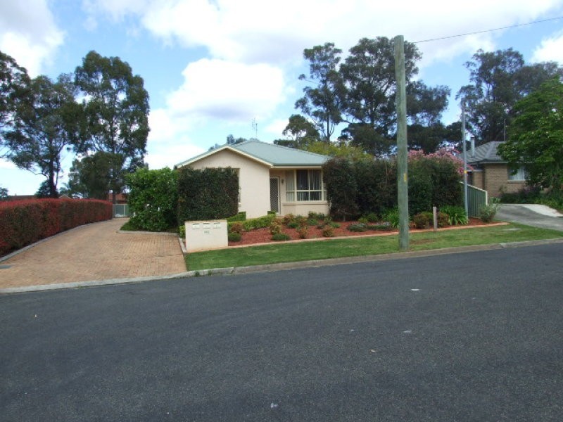 1/23 Courtland Avenue, Tahmoor NSW 2573