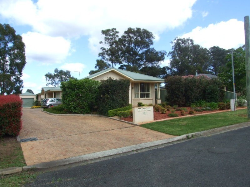 1/23 Courtland Avenue, Tahmoor NSW 2573