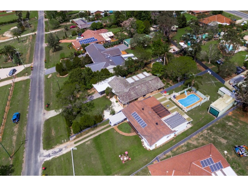 10 Hawthorne Road, Bargo NSW 2574