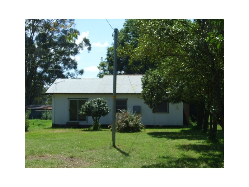 35 Brundah Road, Thirlmere NSW 2572