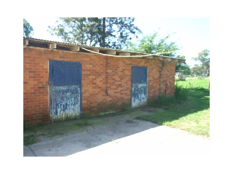 35 Brundah Road, Thirlmere NSW 2572