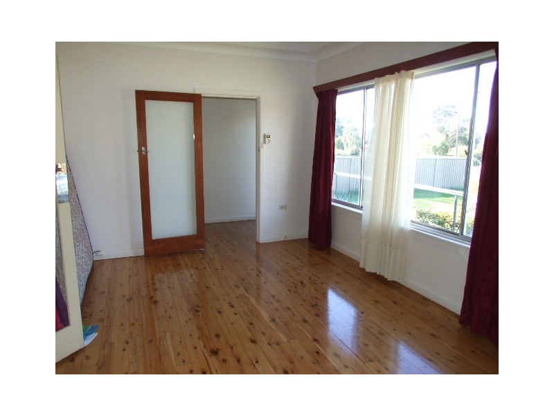 67 Castlereagh Street, Tahmoor NSW 2573
