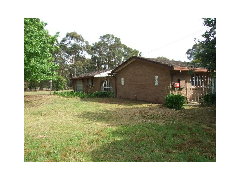 115 Bronzewing Street, Tahmoor NSW 2573
