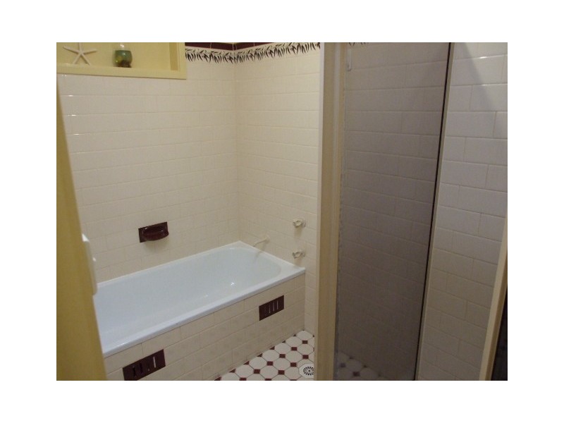 26 Castlereagh Street, Tahmoor NSW 2573