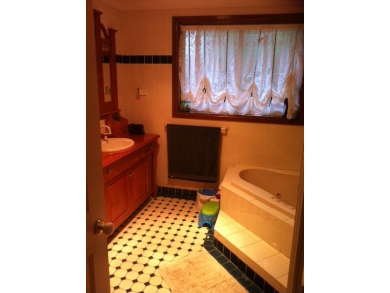 18 Radnor Road, Bargo NSW 2574