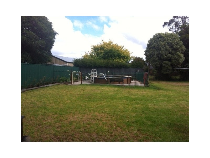 16 Stanley Street, Hill Top NSW 2575