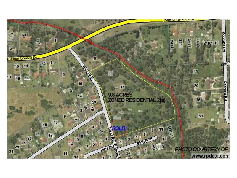 11 River Road, Tahmoor NSW 2573