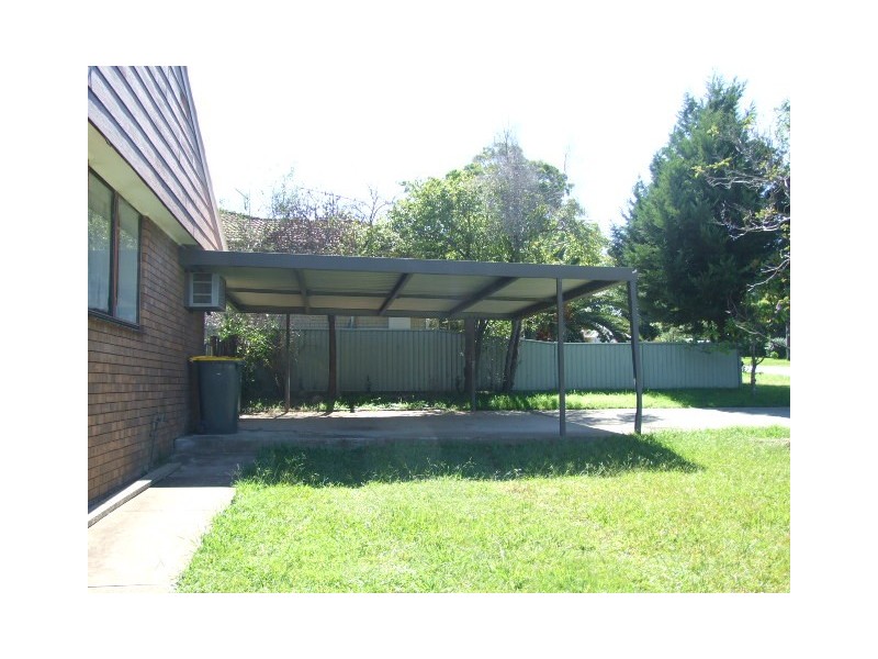 12 Tahmoor Road, Tahmoor NSW 2573