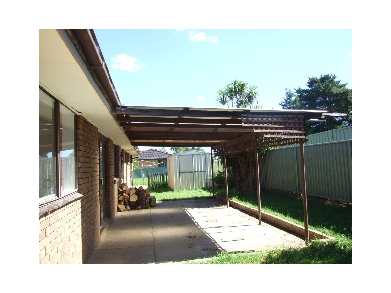 12 Tahmoor Road, Tahmoor NSW 2573