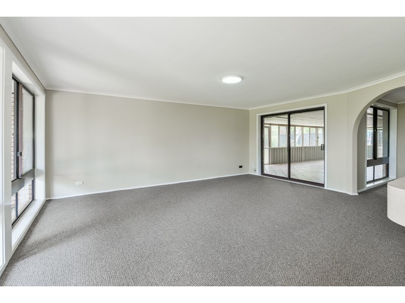 10 Hawthorne Road, Bargo NSW 2574