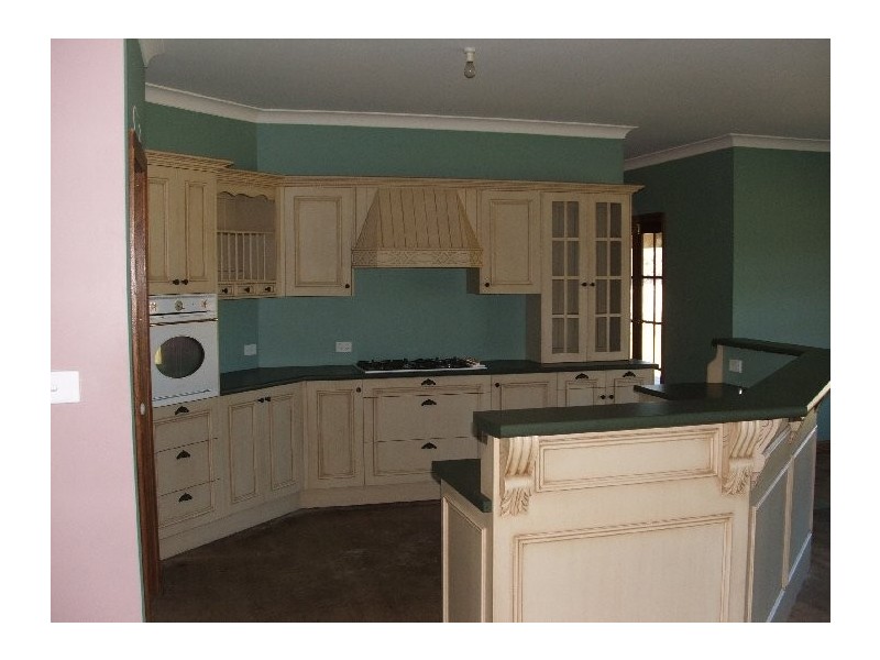 Pheasants Nest NSW 2574