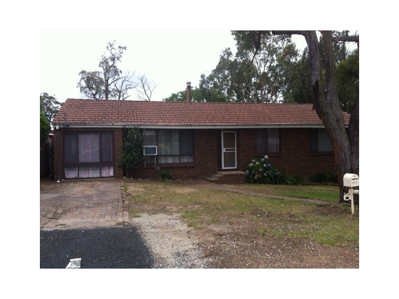 11 Hunter Street, Tahmoor NSW 2573