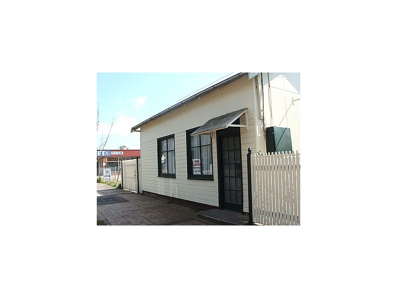 19 Oaks Street, Thirlmere NSW 2572