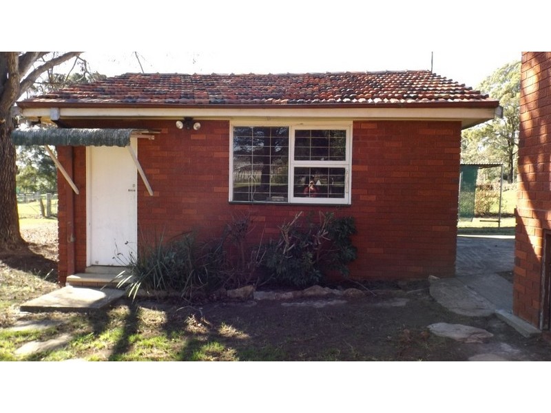 15 Reservoir Road, Bargo NSW 2574