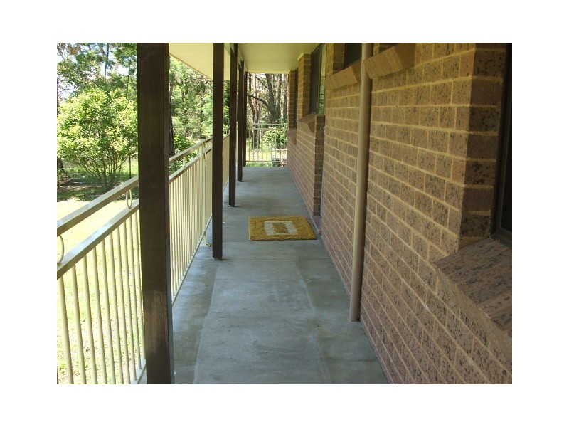 10 Michell Road, Thirlmere NSW 2572