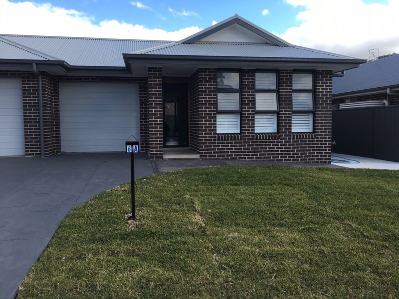 6A Manorina Place, Tahmoor NSW 2573