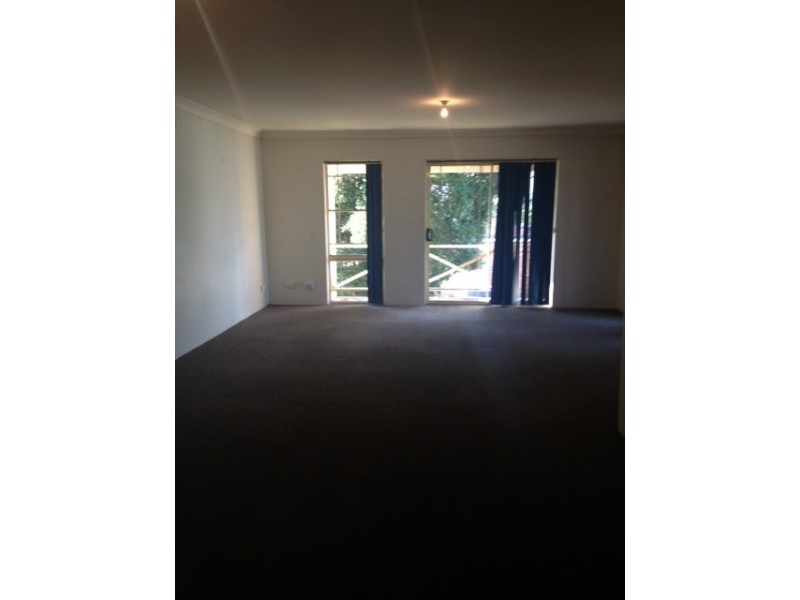 Flat 1 “The Terrace” 13 Oaks Street, Thirlmere NSW 2572