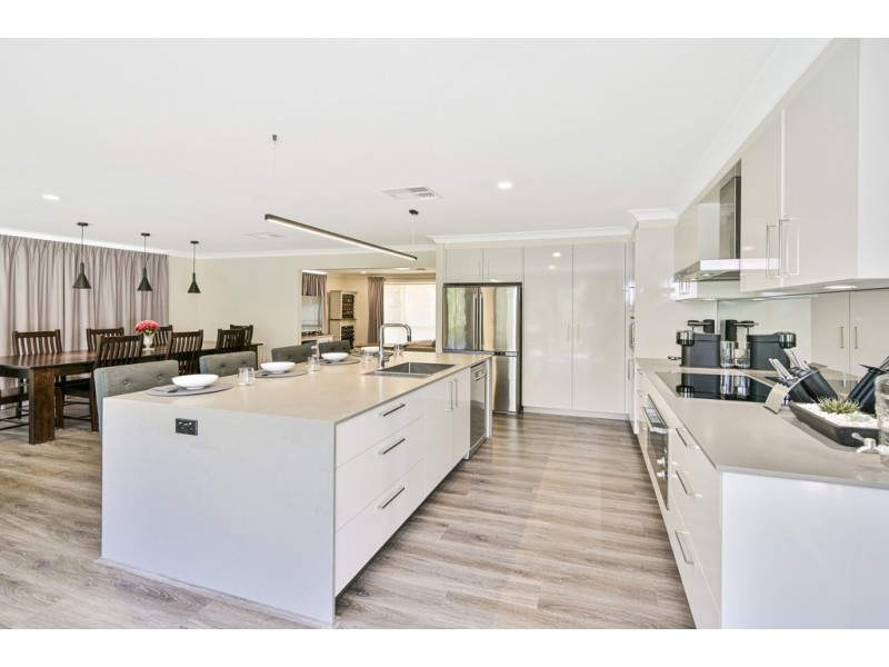 1a Stuart Place, Tahmoor NSW 2573