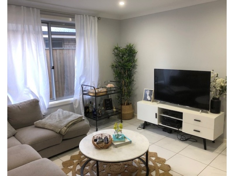 15 Barrallier Avenue, Tahmoor NSW 2573