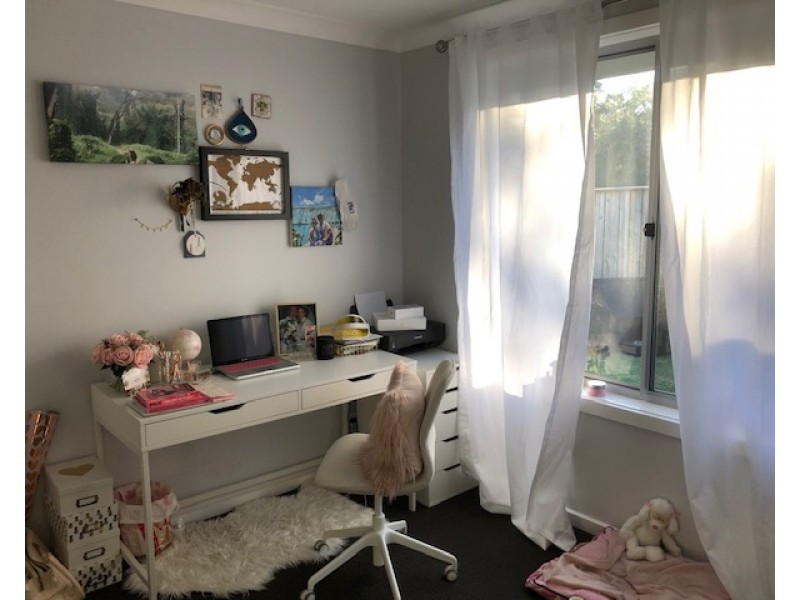 15 Barrallier Avenue, Tahmoor NSW 2573