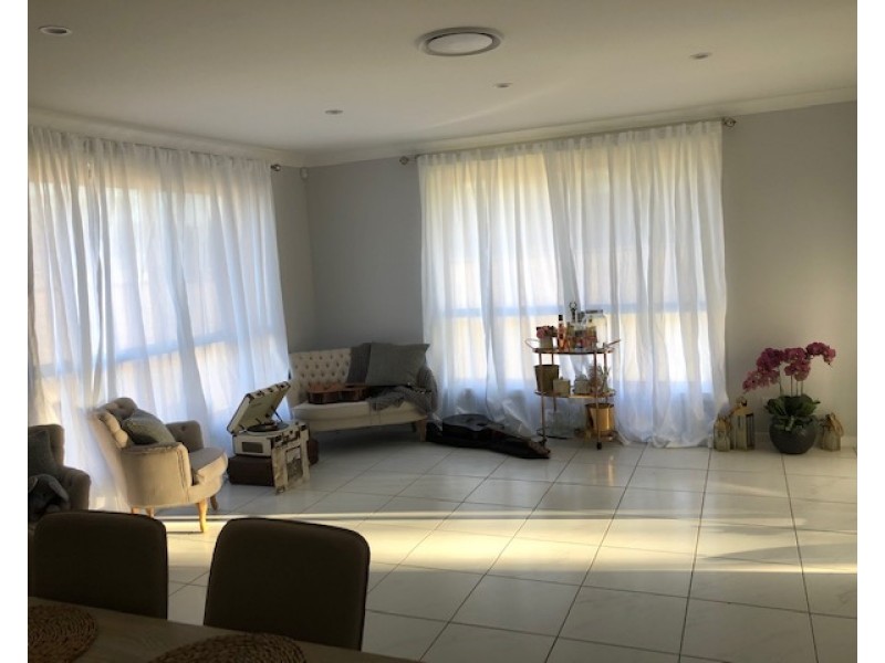 15 Barrallier Avenue, Tahmoor NSW 2573