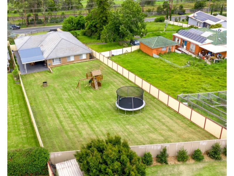 24 Railside Ave, Bargo NSW 2574