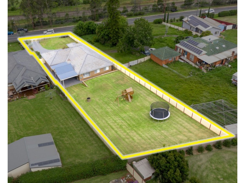 24 Railside Ave, Bargo NSW 2574