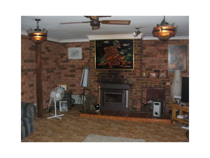 2 Tanya Place, Tahmoor NSW 2573