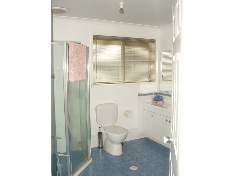 7 West Parade, Hill Top NSW 2575