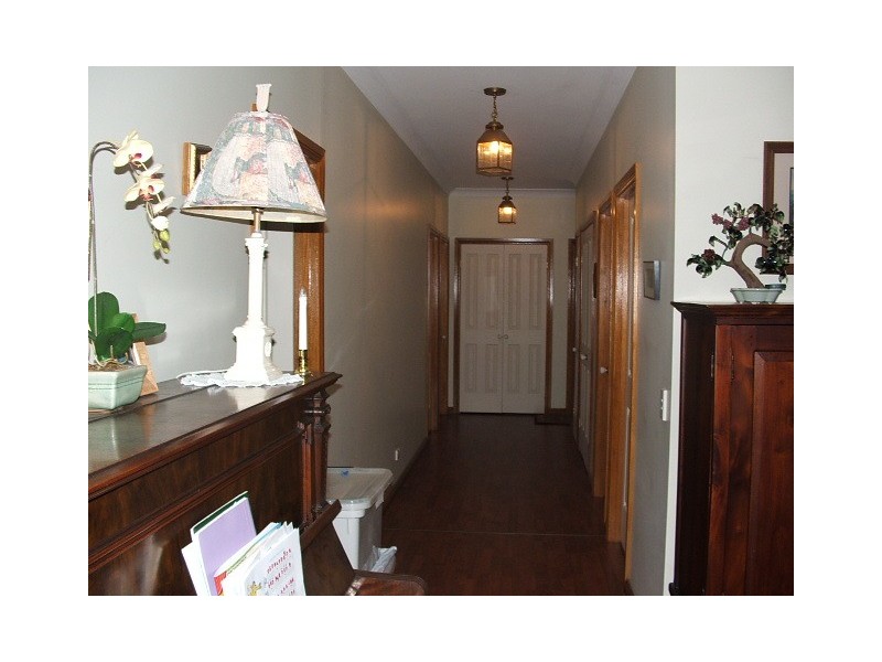 Pheasants Nest NSW 2574