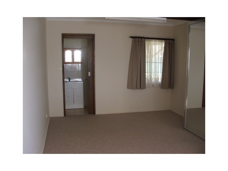 26 Park Street, Tahmoor NSW 2573