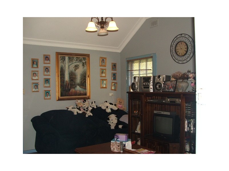 67 Railway Pde, Balmoral Village NSW 2571