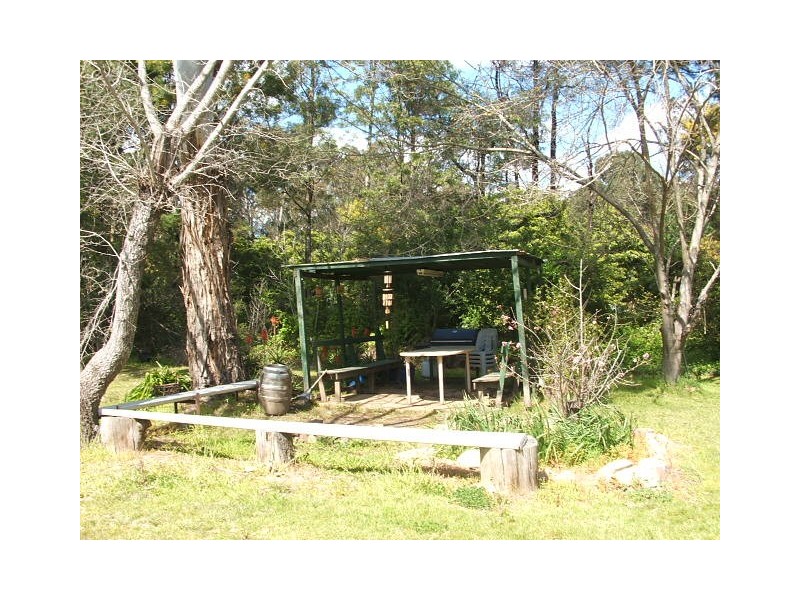 67 Railway Pde, Balmoral Village NSW 2571