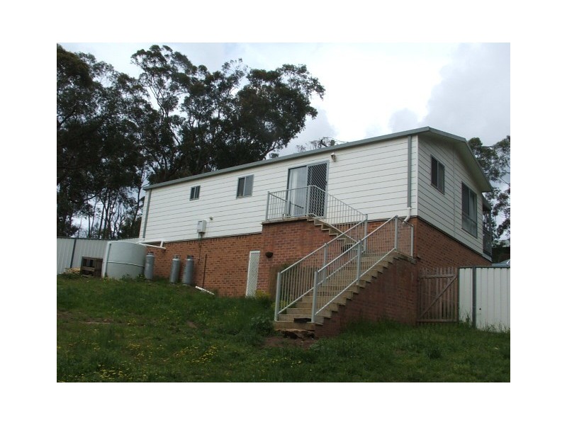 29 Cumberteen, Hill Top NSW 2575