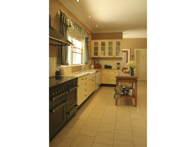 3 Amy Street, Balmoral Village NSW 2571