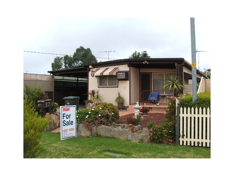 37  Erith Road, Buxton NSW 2571