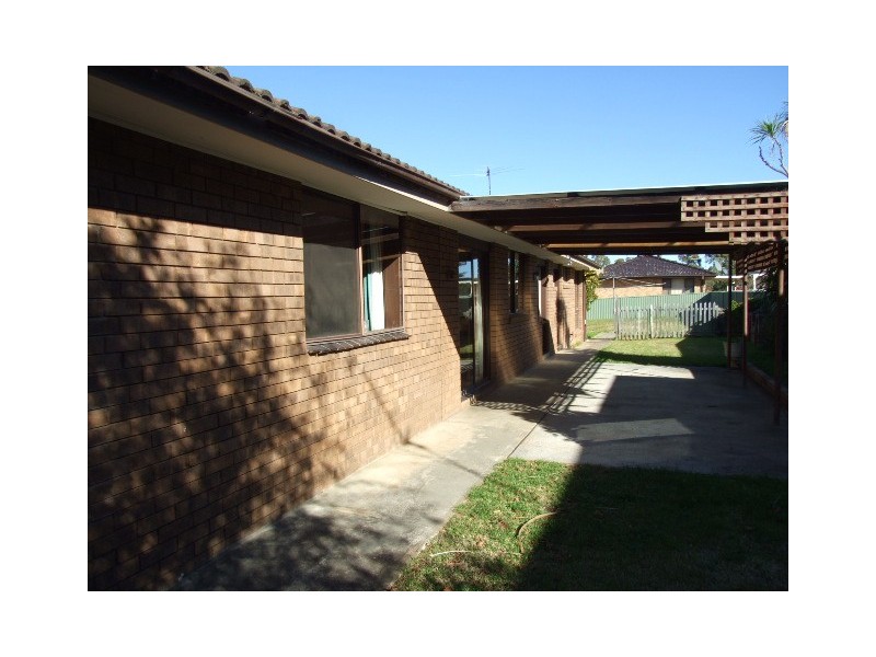 12 Tahmoor Road, Tahmoor NSW 2573