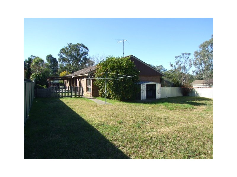 12 Tahmoor Road, Tahmoor NSW 2573