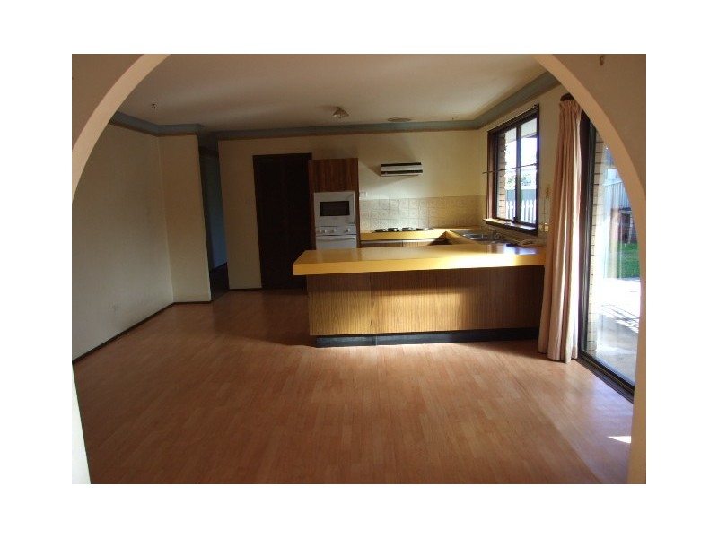 12 Tahmoor Road, Tahmoor NSW 2573