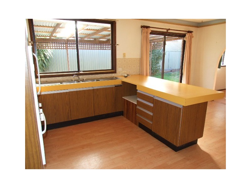 12 Tahmoor Road, Tahmoor NSW 2573